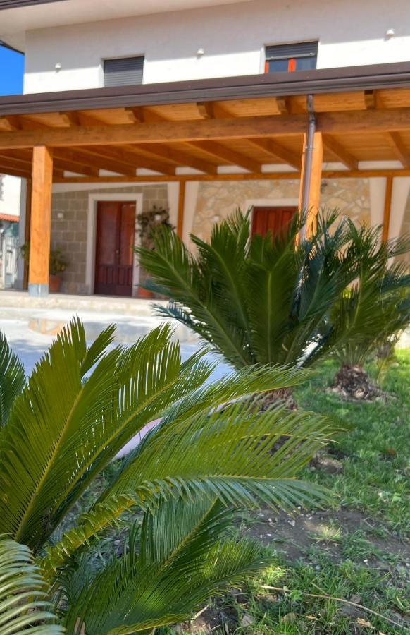 Atomos Bed & Breakfast Alvignano Екстериор снимка