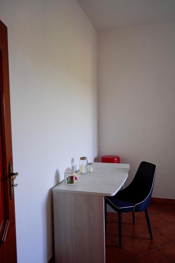 Atomos Bed & Breakfast Alvignano Екстериор снимка