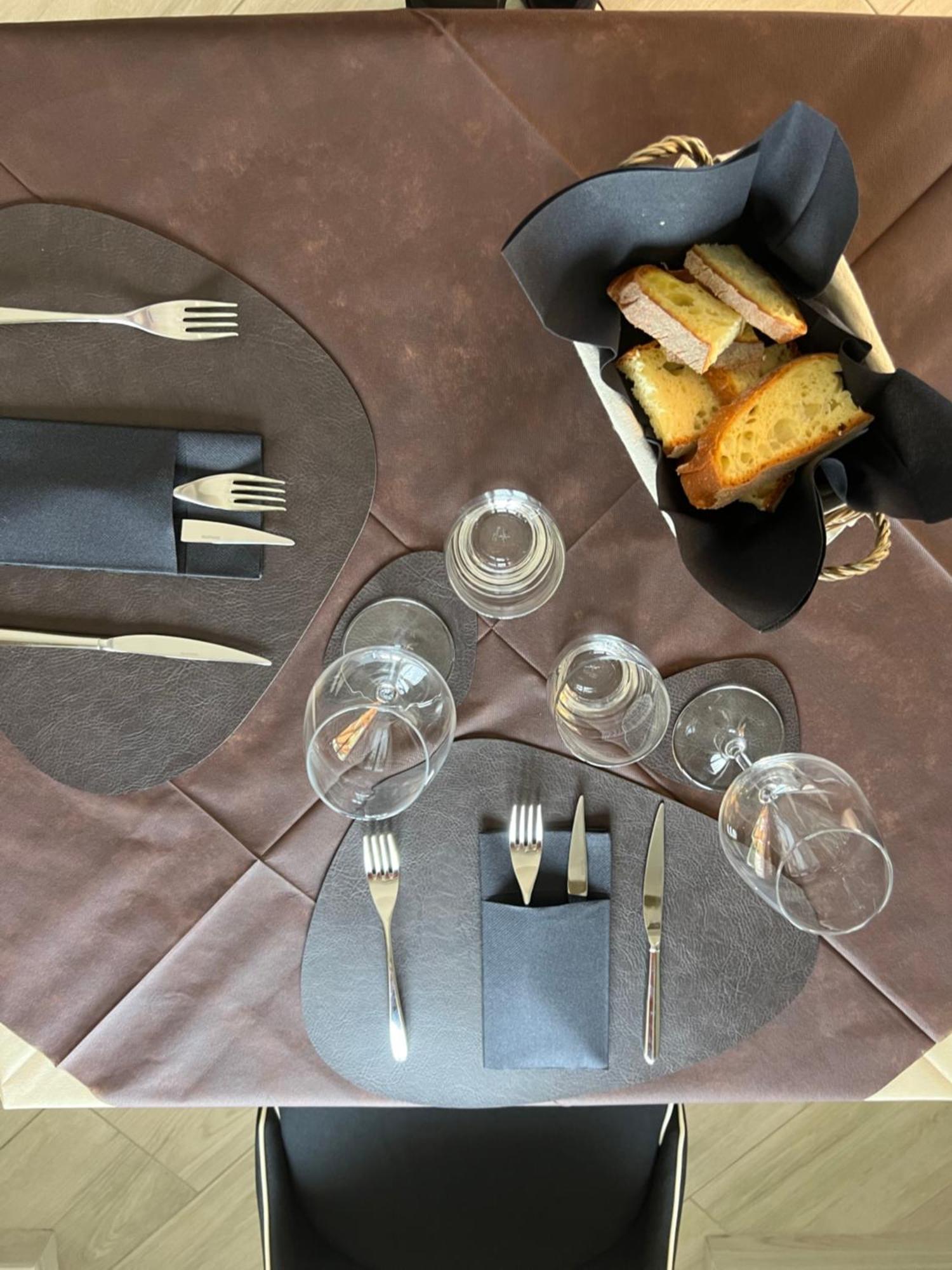 Atomos Bed & Breakfast Alvignano Екстериор снимка